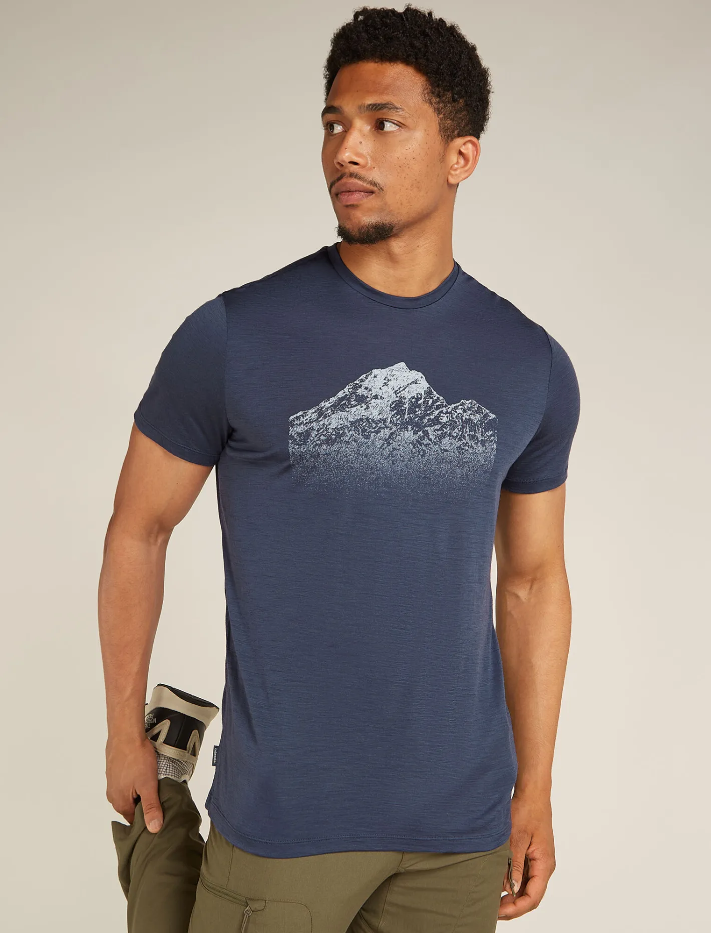 Icebreaker T-shirts^Men's Merino 150 Tech Lite Short Sleeve T-Shirt Rising Light Graphite