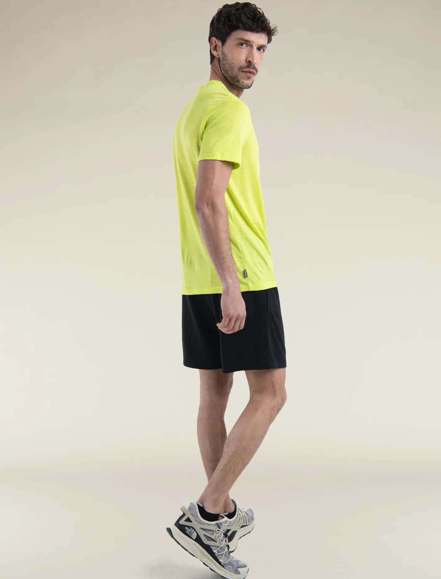 Icebreaker Bottoms^Men's Merino Blend 200 Shifter Shorts Black