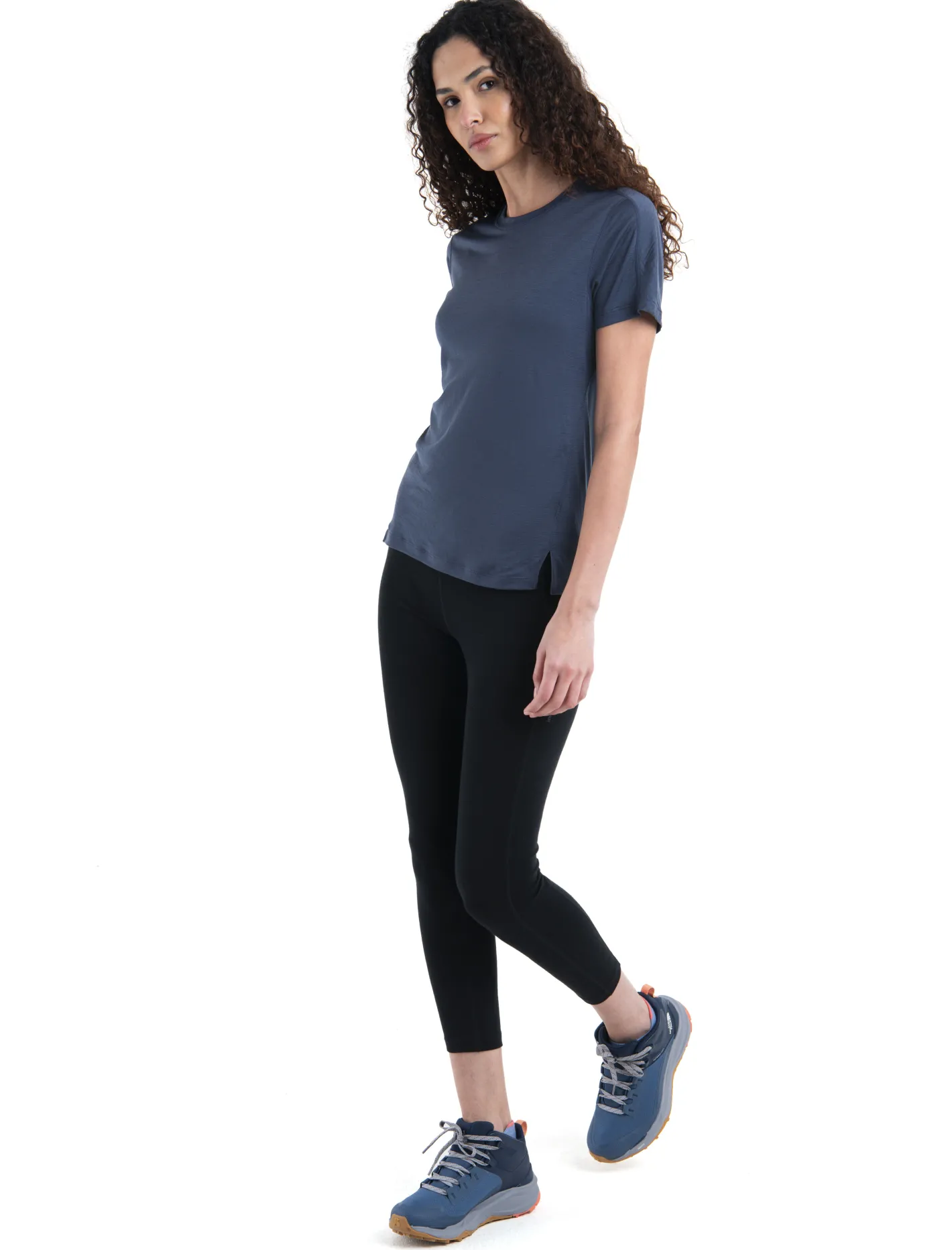 Icebreaker T-shirts & Tanks^Women's 150 MerinoFine™ Ace Short Sleeve T-Shirt Graphite