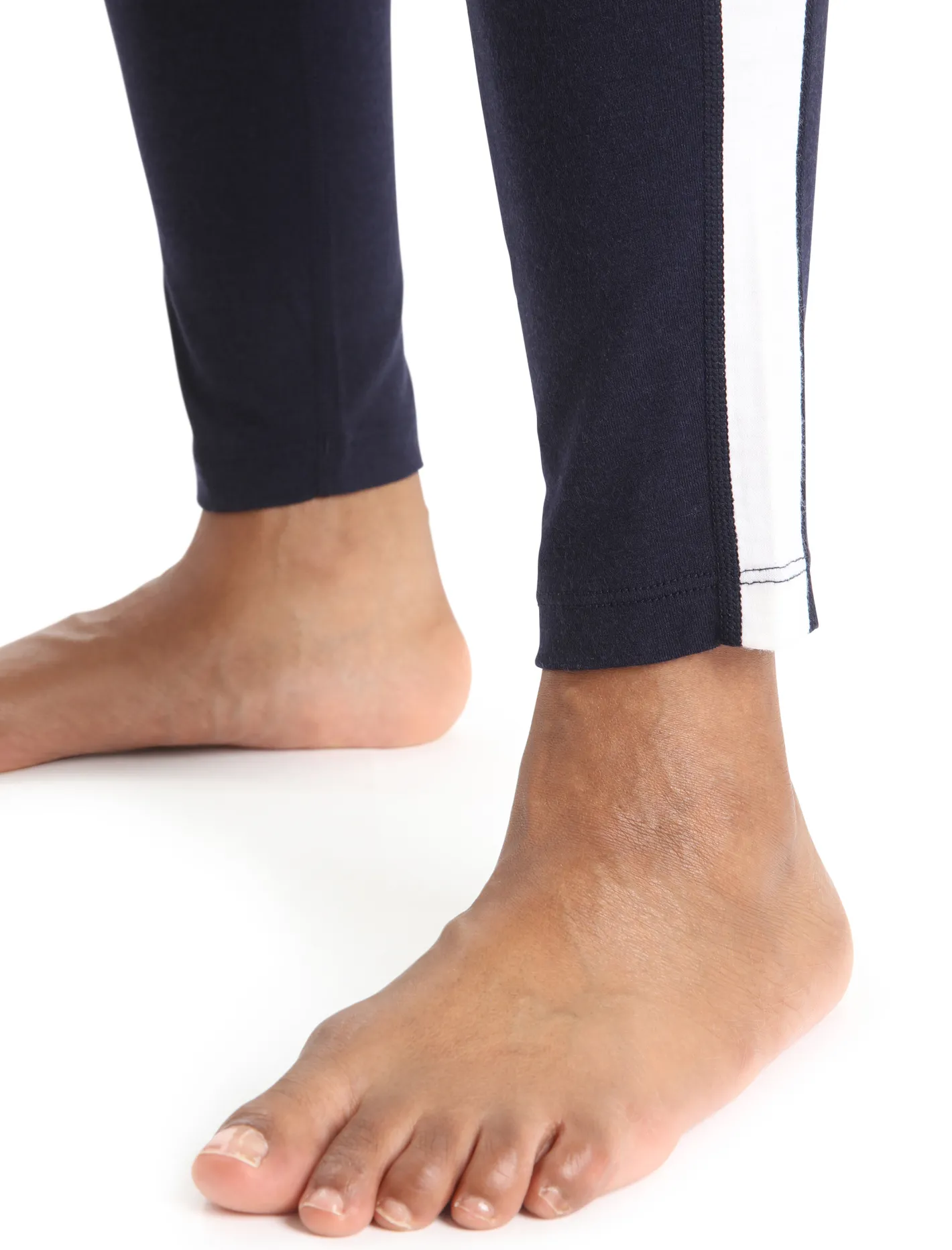 Icebreaker Bottoms|Base Layers^Women's Merino 200 Sonebula Thermal Leggings MidnightNavy/Snow