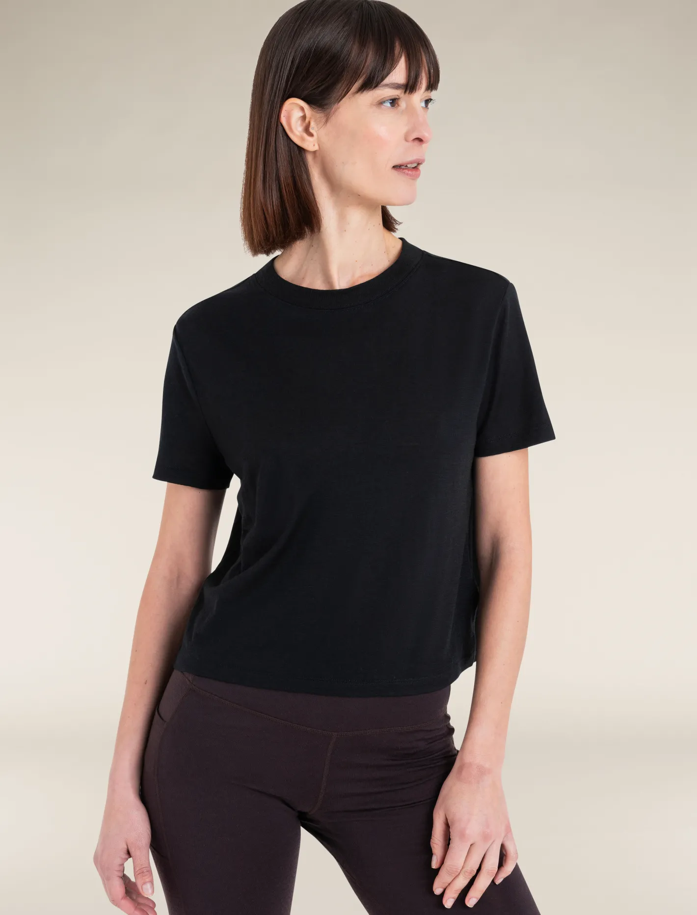 Icebreaker T-shirts & Tanks^Women's Merino 150 Tech Lite Short Sleeve Crop T-Shirt Black