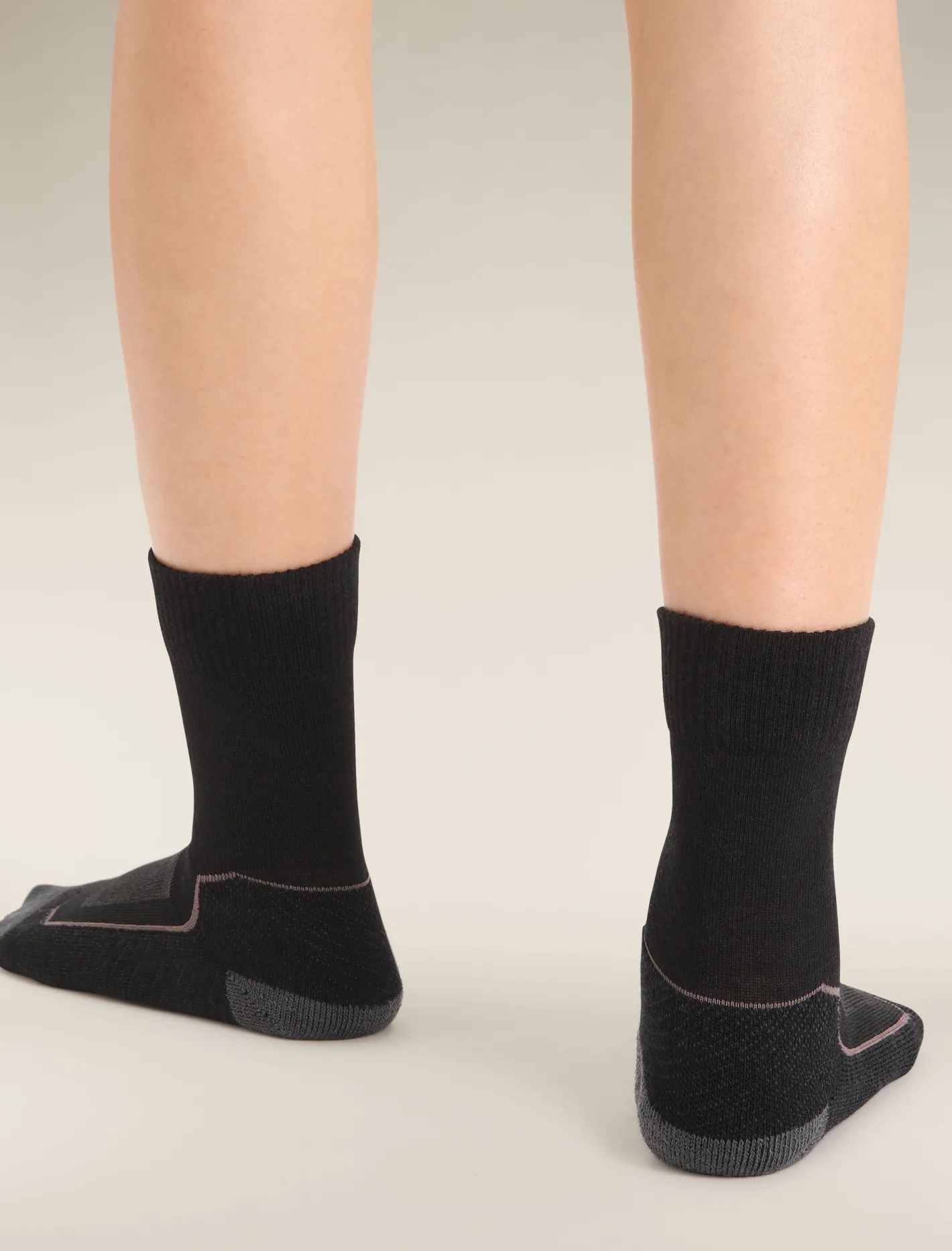 Icebreaker Socks^Women's Merino Hike+ Light Crew Socks Black/Monsoon