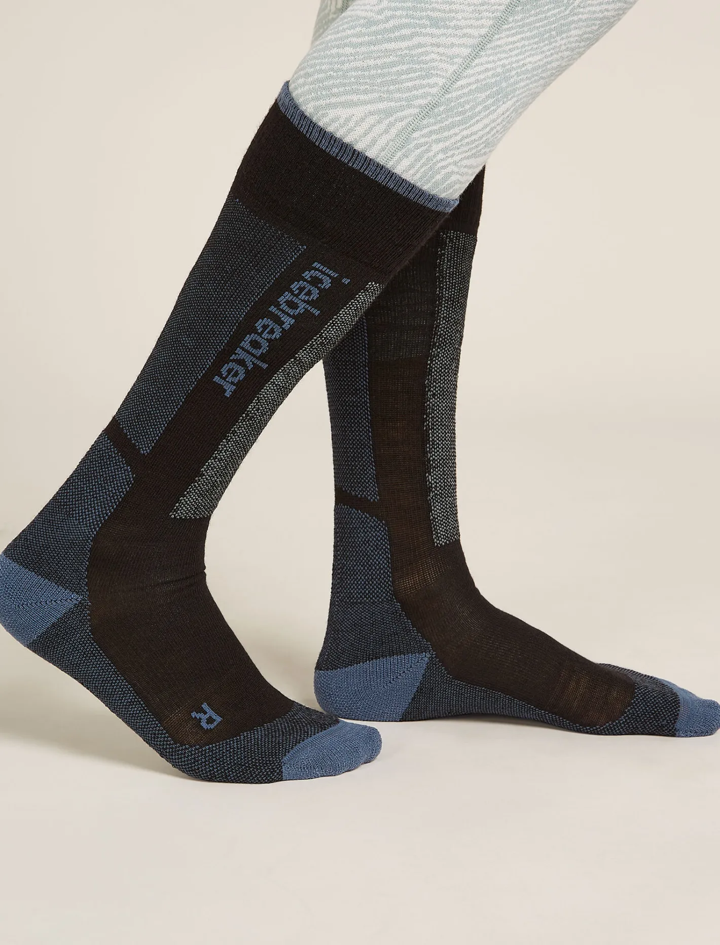 Icebreaker Socks^Women's Merino Ski+ Light Over The Calf Socks Black/Dawn